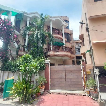 N Homestay Agra Tājganj المظهر الخارجي الصورة